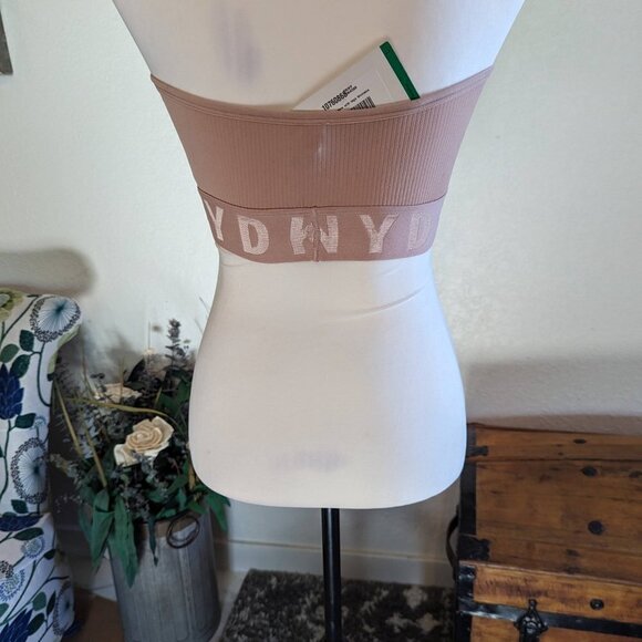 DKNY Womens Fitness Running Bandeau Bra Pink- L NEW WITH TAGS - Picture 3 of 3